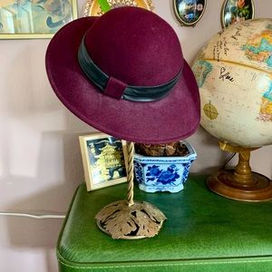 Retro Maroon Deep Burgundy Color Felted Wool Hat with Leather Accent Band